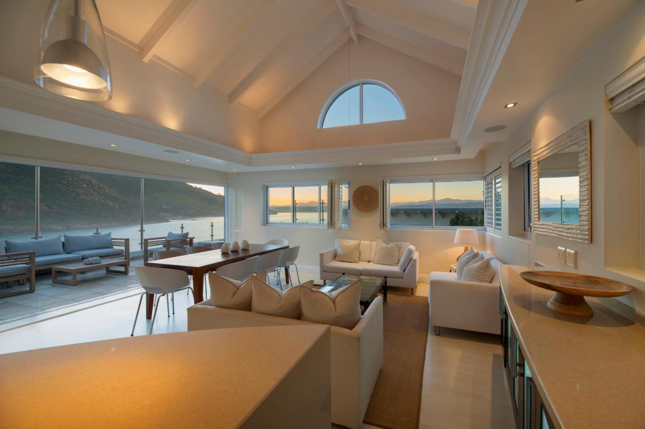 Beacon House Villa Книсна Екстериор снимка