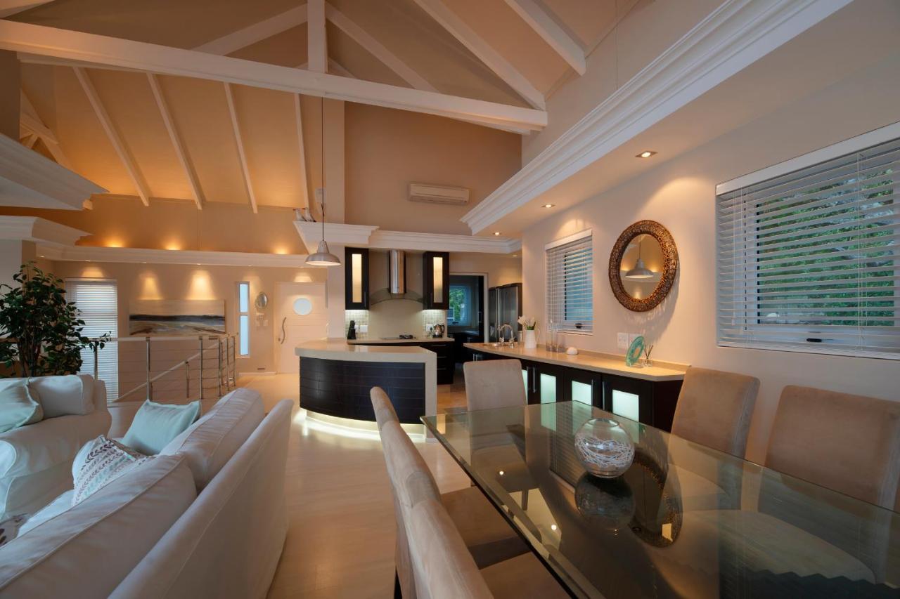 Beacon House Villa Книсна Екстериор снимка